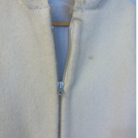 Vintage Canadian Inuit Wool Jacket with Embroidered Flowers READ AS IS - Picture 14 of 15